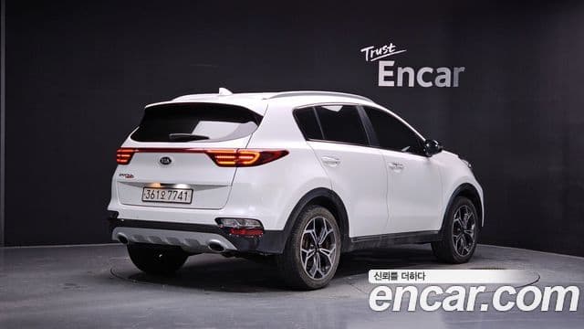 Kia Sportage The Bold 2021 — Фото 2/20