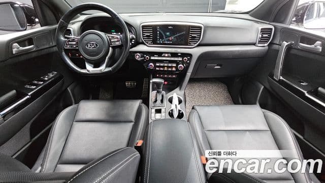 Kia Sportage The Bold 2021 — Фото 7/20