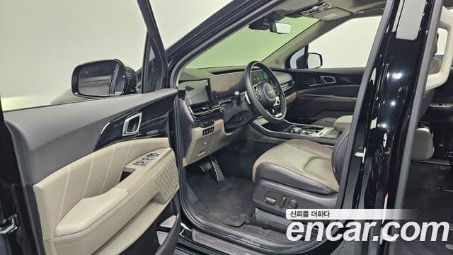 Kia Carnival 2024 — Фото 10/20
