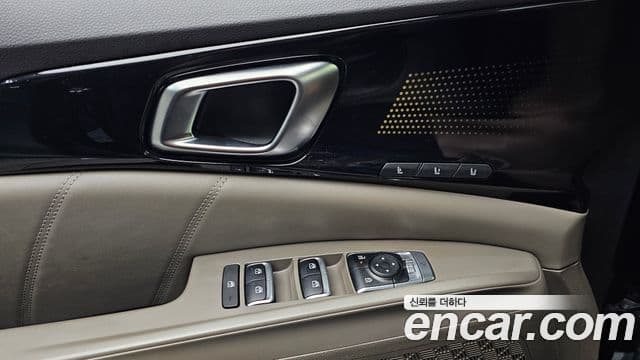 Kia Carnival 2024 — Şəkil 21/32