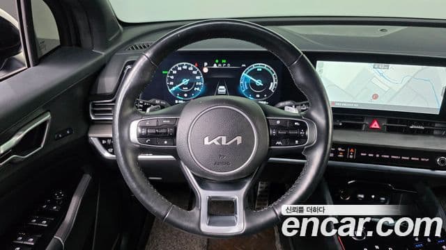 Kia Sportage 2024 — Фото 13/20
