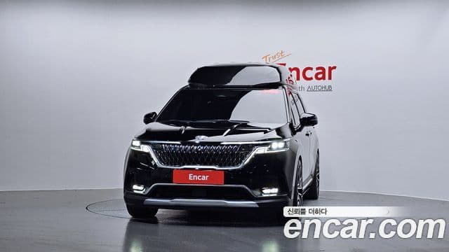 Kia Carnival 2021 — Фото 3/20
