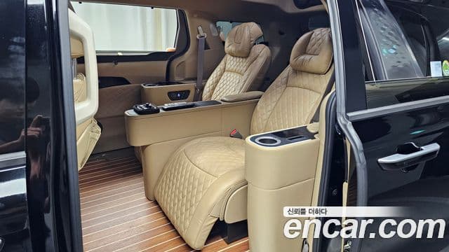 Kia Carnival 2021 — Фото 11/20