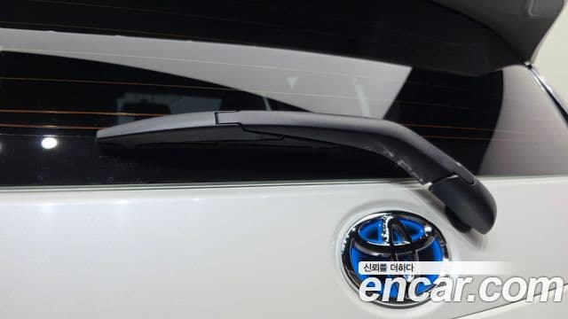 Toyota Prius C 2019 — Photo 25/32