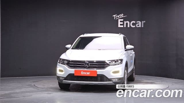 Volkswagen T-Roc 2021 — Фото 3/20