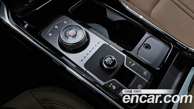 Kia Sorento 2024 — Фото 9/20