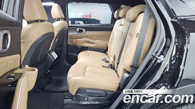 Kia Sorento 2024 — Фото 12/20