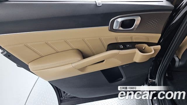 Kia Sorento 2024 — Şəkil 34/36