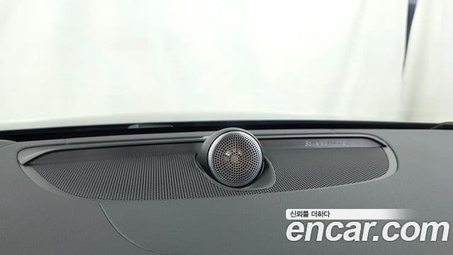 Volvo V60 Cross Country 2022 — Şəkil 31/34