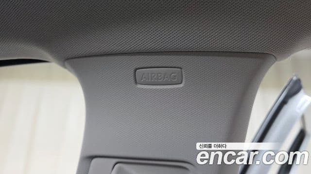 Volkswagen Golf 2026 — Photo 13/32