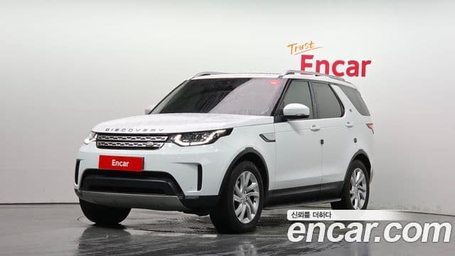Land Rover Discovery 5 2018 — Фото 1/20