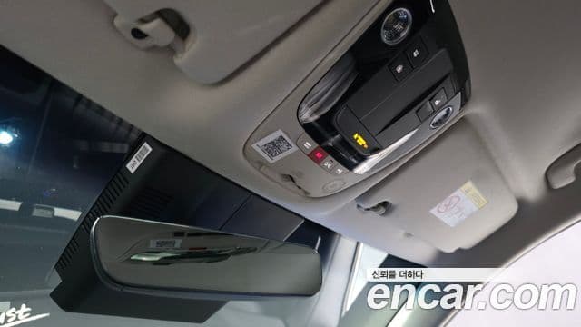 Kia K8 2025 — Şəkil 20/36