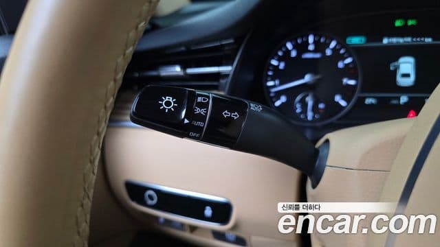 Kia The K9 2022 — Photo 16/31
