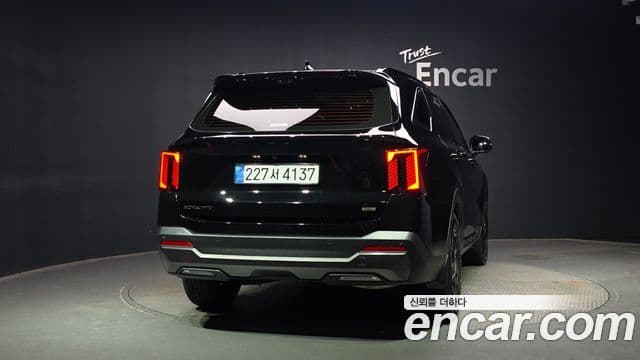 Kia Sorento 2025 — Фото 4/20
