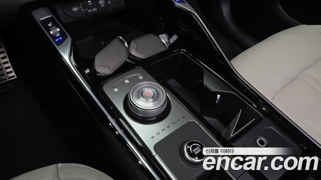 Kia Sorento 2025 — Фото 9/20