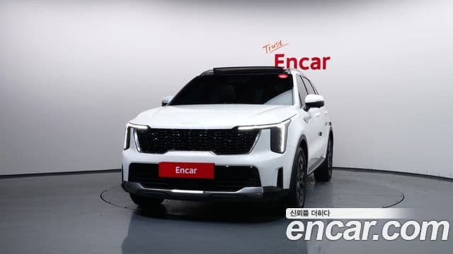 Kia Sorento 2023 — Фото 2/20