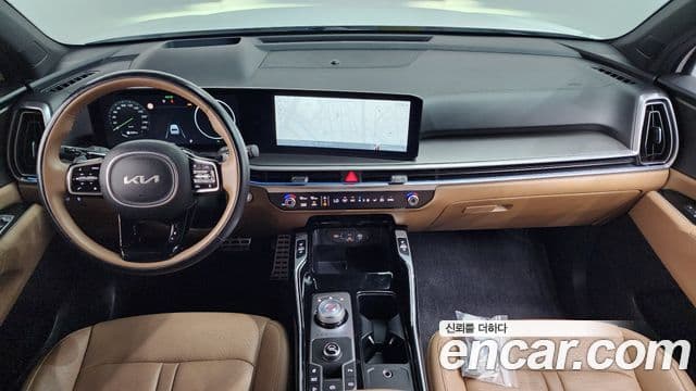 Kia Sorento 2023 — Фото 6/20