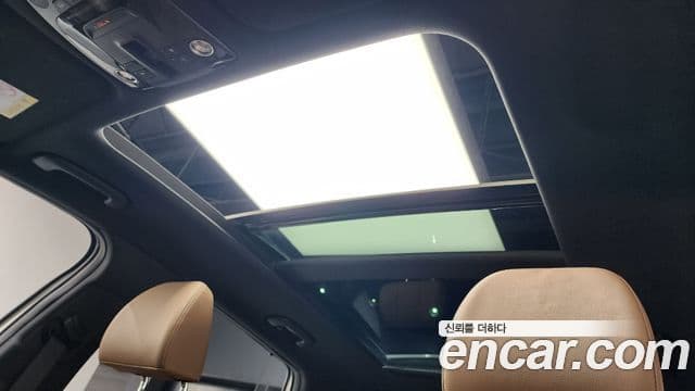 Kia Sorento 2023 — Фото 15/20
