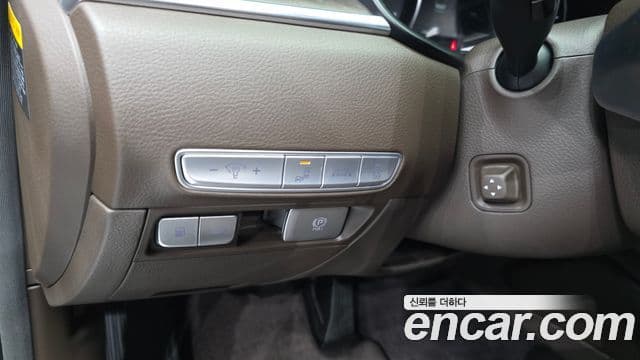 Kia The K9 2020 — Photo 21/34