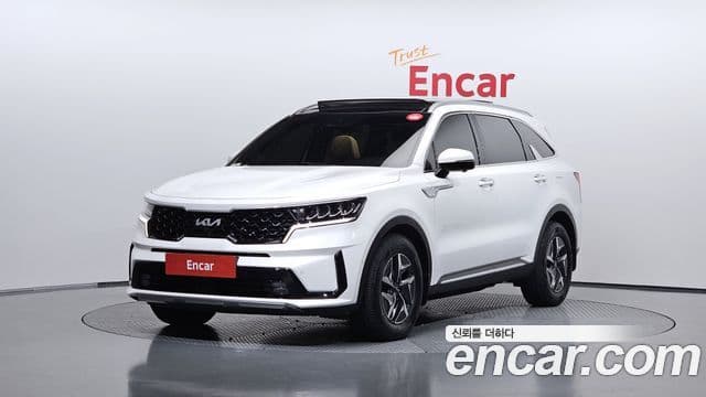 Kia Sorento 2023 — Фото 1/20