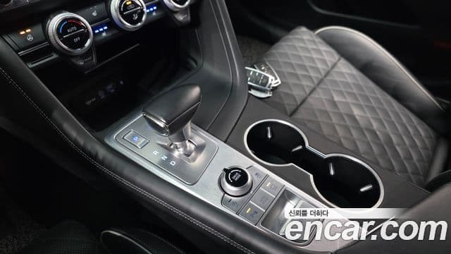 Genesis G70 2018 — Şəkil 30/34
