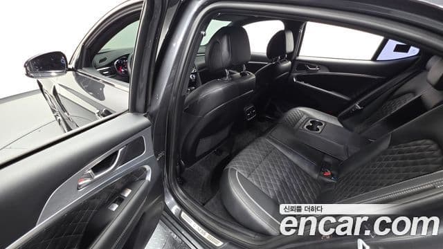 Genesis G70 2018 — Şəkil 22/34
