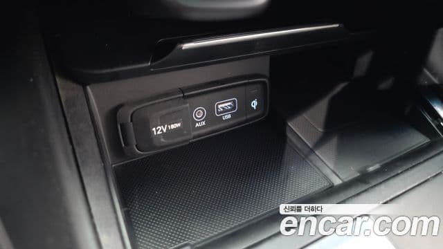 Genesis G70 2018 — Şəkil 33/34