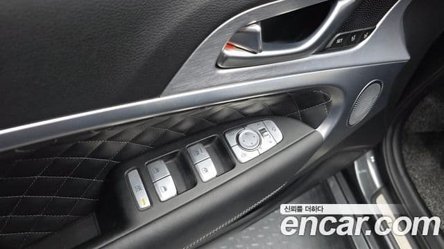 Genesis G70 2018 — Şəkil 12/34