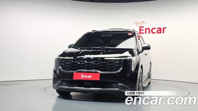 Kia Carnival 2023 — Фото 3/20