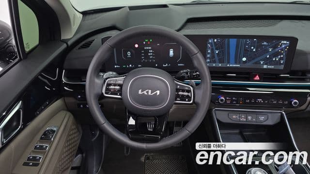 Kia Carnival 2023 — Фото 13/20