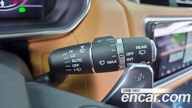 Land Rover Range Rover Sport 2020 — Photo 31/33