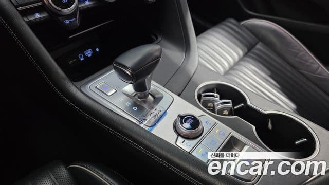 Genesis G70 2020 — Şəkil 13/35