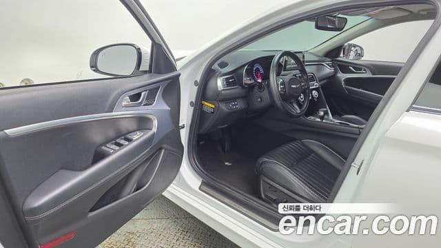 Genesis G70 2020 — Şəkil 32/35