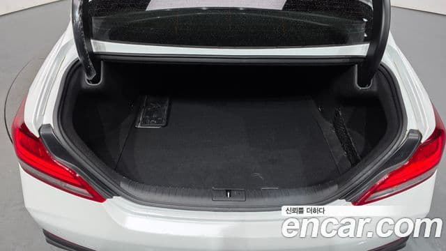 Genesis G70 2020 — Şəkil 29/35