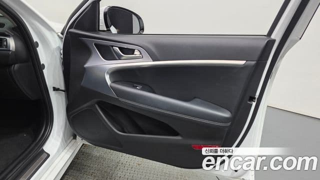 Genesis G70 2020 — Şəkil 24/35