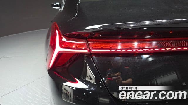 Kia K8 2023 — Şəkil 3/31