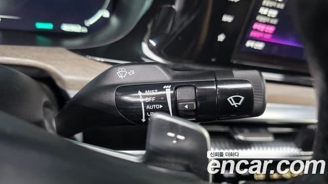 Kia K5 2023 — Photo 22/32