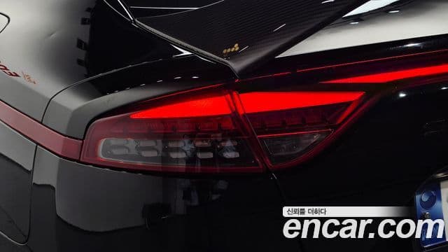 Kia Stinger Meister 2021 — Şəkil 33/37