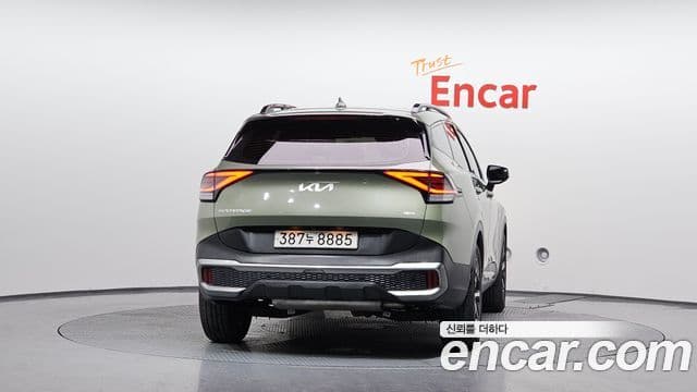 Kia Sportage 2023 — Фото 4/20