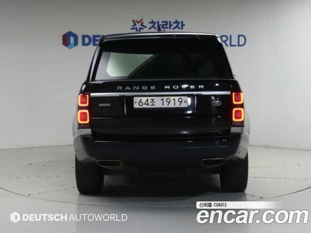 Land Rover Range Rover 2018 — Фото 4/20