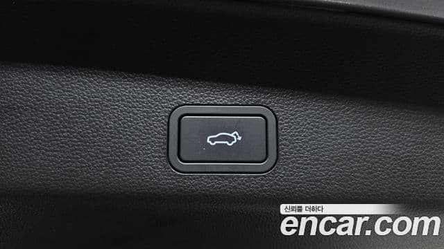 Renault Samsung Grand Koleos 2024 — Фото 15/20
