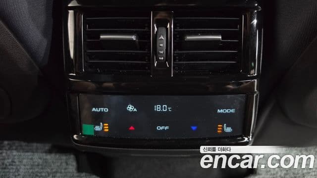 Renault Samsung Grand Koleos 2024 — Photo 10/36