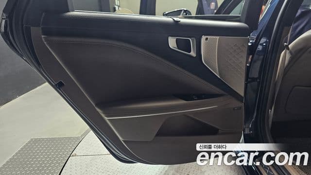Kia K8 2023 — Photo 4/34