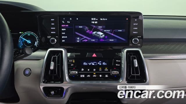 Kia Sorento 2021 — Фото 15/20