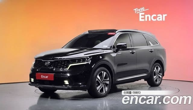 Kia Sorento 2021 — Фото 1/20