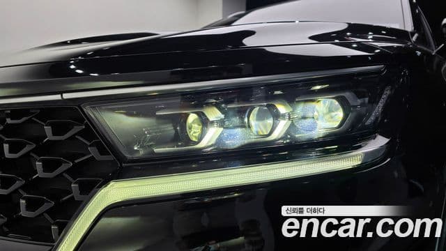 Kia Sorento 2021 — Şəkil 14/32