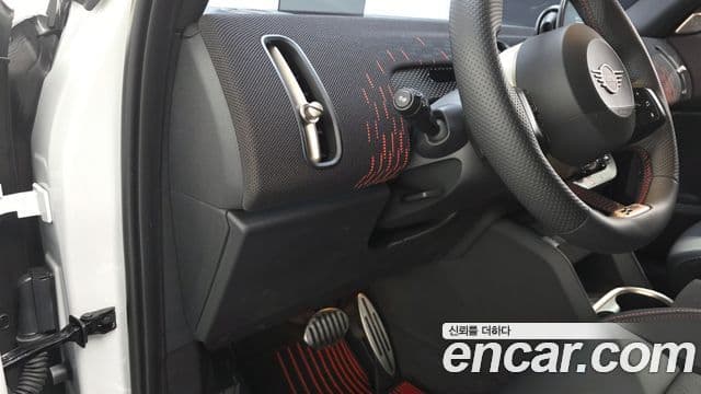 Mini Cooper S Countryman 2026 — Фото 13/20