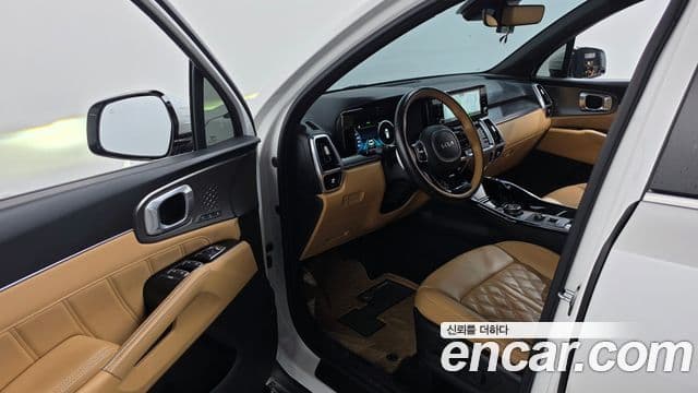 Kia Sorento 2022 — Фото 10/20