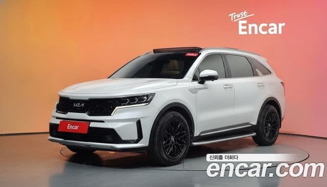 Kia Sorento 2022 — Фото 1/20
