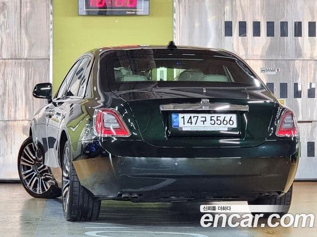 Rolls-Royce Ghost 2021 — Şəkil 4/20